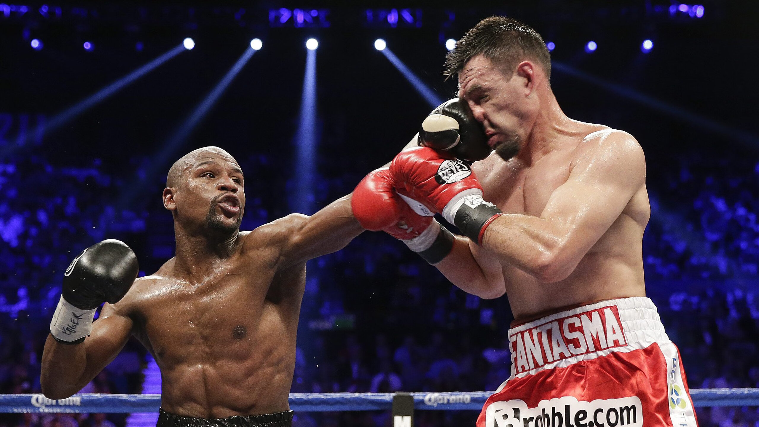 雷霆打穿灰熊,班凯罗在F1街道赛接管比赛,当篮球天才驶入速度禁区