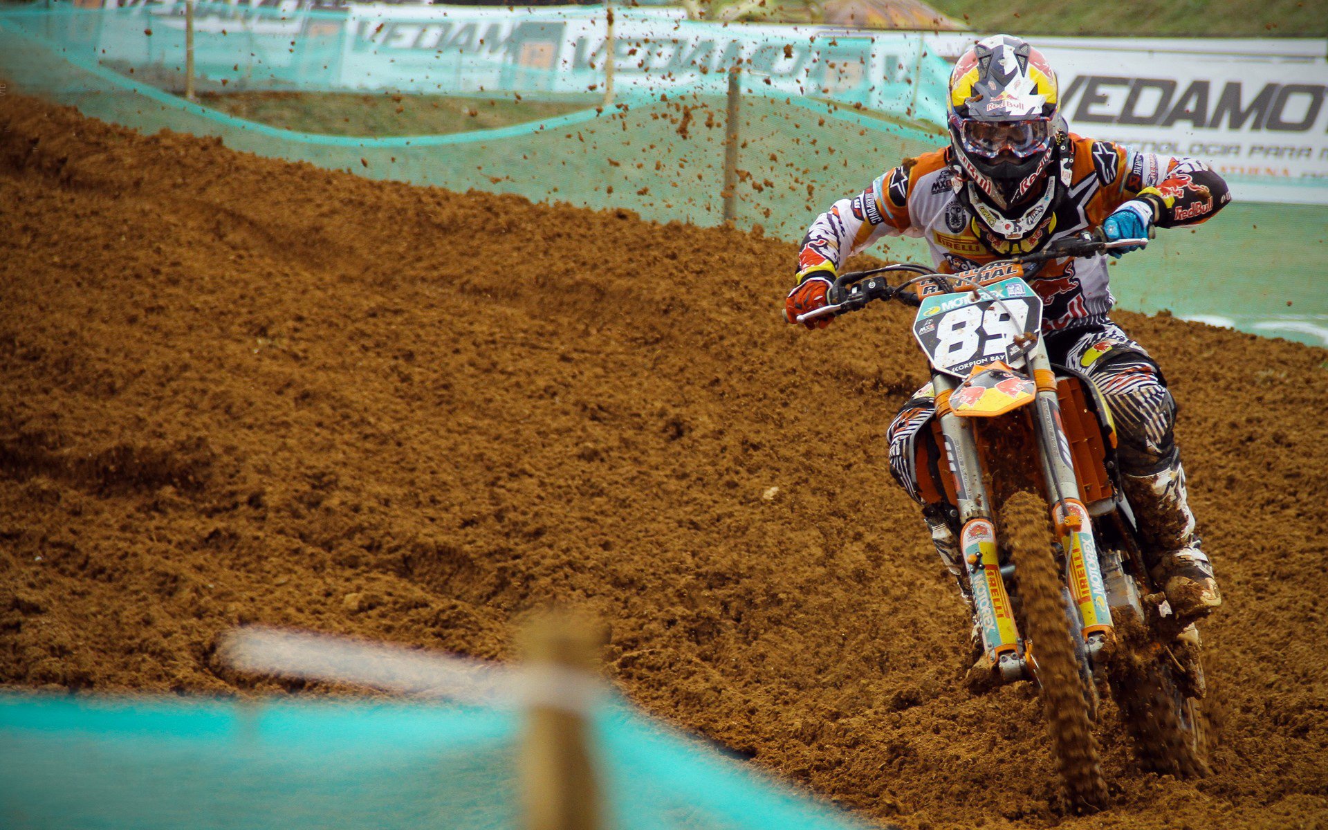 当萨克拉门托的绝杀回响在慕尼黑上空，福克斯的双重征服